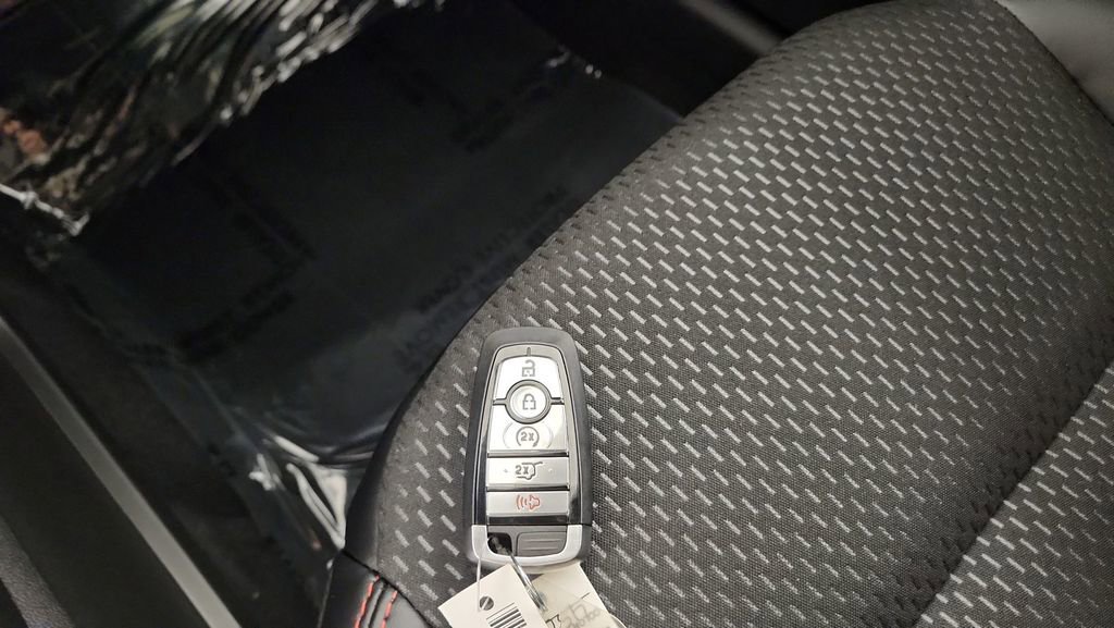 New 2026 Ford Escape ST-Line Select w/ Tech Pack #1 AWD/4WD image 22