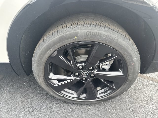 Certified 2024 Buick Envision Sport Touring AWD/4WD image 8