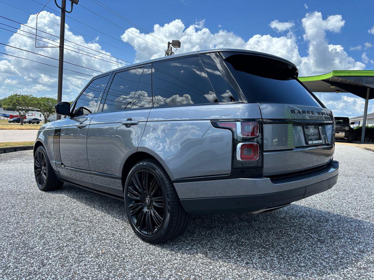 Used 2021 Land Rover Range Rover P525 Westminster Edition AWD/4WD image 3