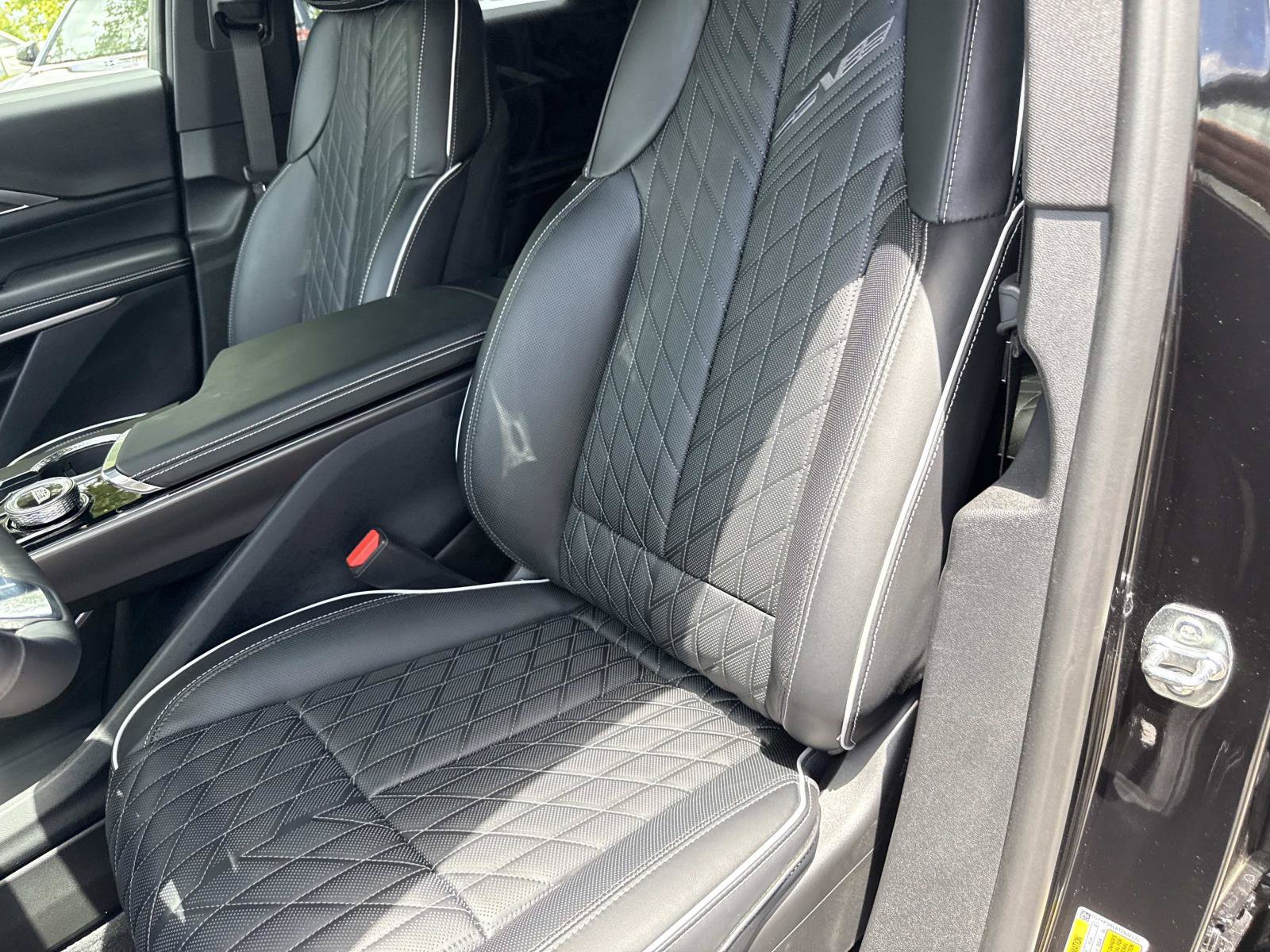 Certified 2026 Cadillac Lyriq V AWD/4WD image 22