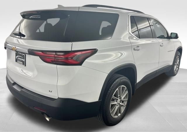 Used 2023 Chevrolet Traverse LT FWD image 9