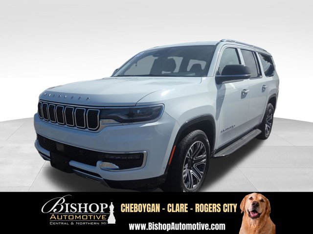 Used 2024 Jeep Wagoneer L Series II w/ Flexible Seating Group AWD/4WD image 2