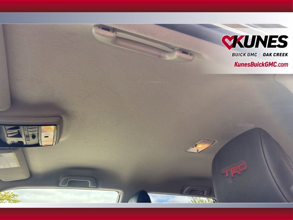 Used 2022 Toyota 4Runner TRD Off-Road Premium image 13