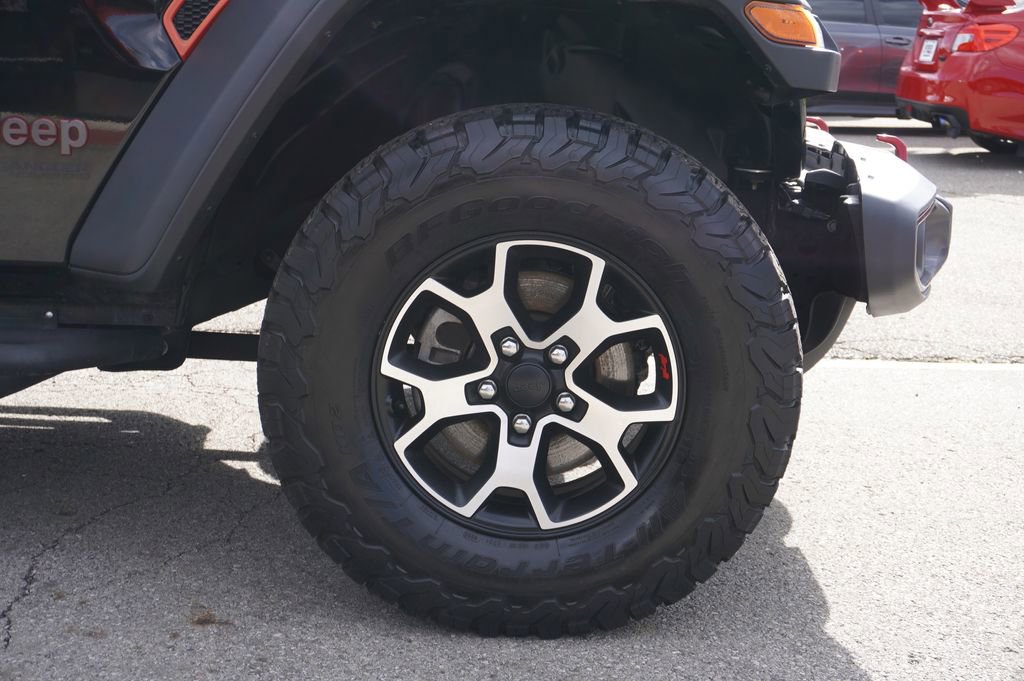 Used 2020 Jeep Wrangler Unlimited Rubicon w/ Cold Weather Group AWD/4WD image 13