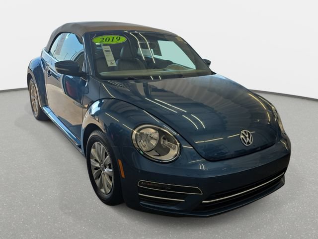 Used 2019 Volkswagen Beetle 2.0T S FWD image 3