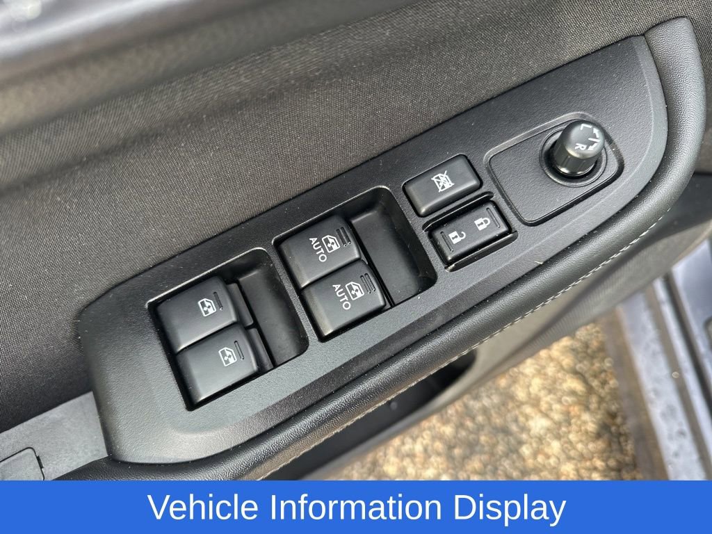 Used 2017 Subaru Legacy 2.5i Premium image 13