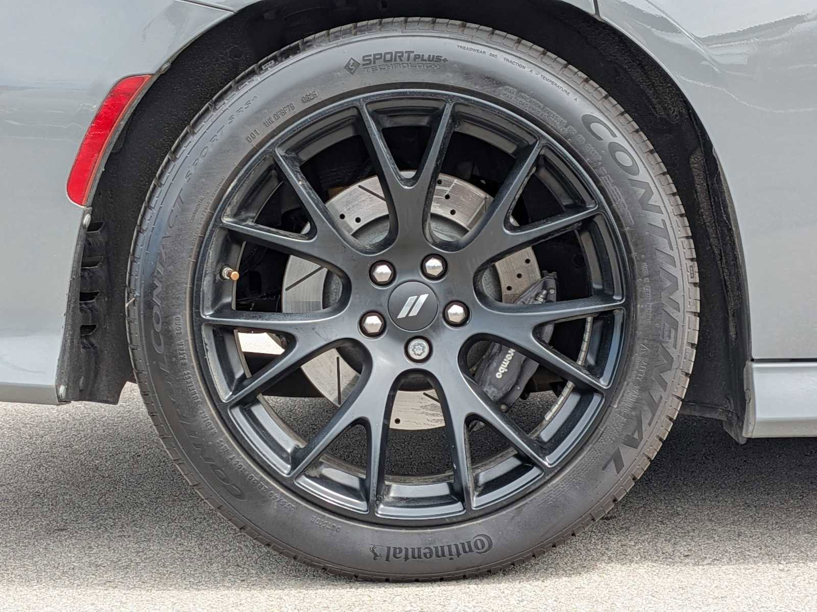 Used 2019 Dodge Charger Scat Pack w/ Dynamics Package RWD image 13