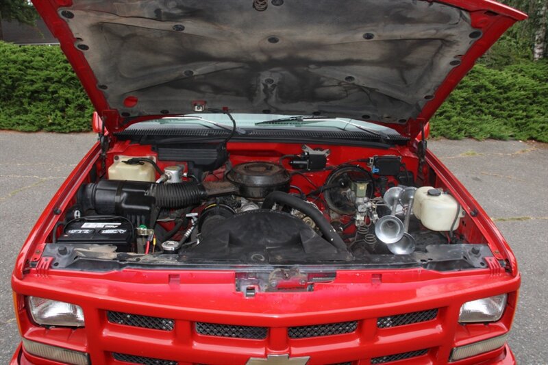 Used 1993 Chevrolet Silverado 1500 2WD Regular Cab image 18