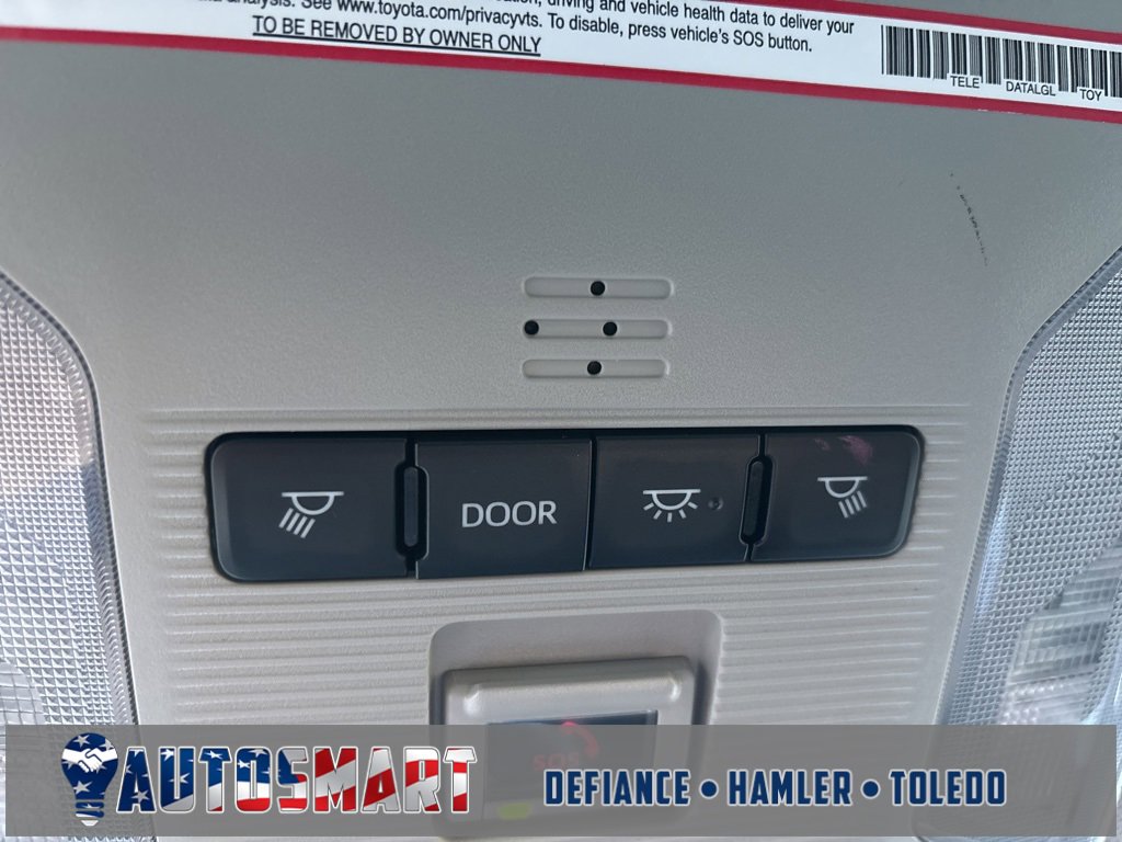 Used 2022 Toyota RAV4 LE image 33