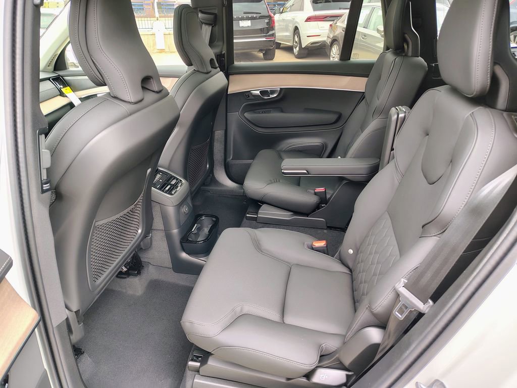 New 2026 Volvo XC90 T8 Plus w/ Protection Package AWD/4WD image 20