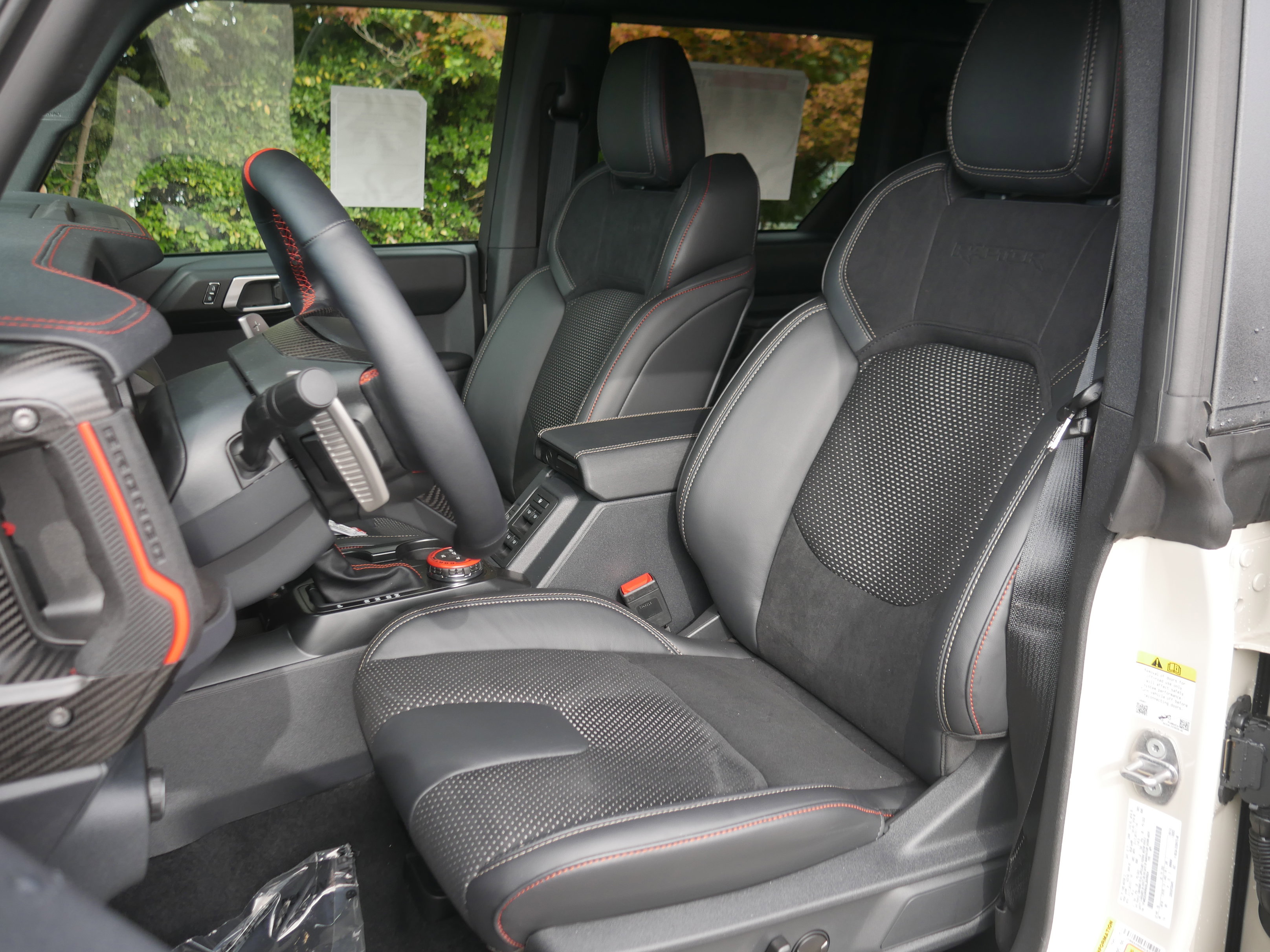 New 2025 Ford Bronco Raptor w/ Interior Carbon Fiber Pack image 38