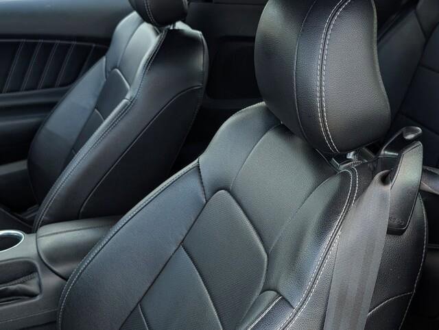 Used 2023 Ford Mustang Premium image 18