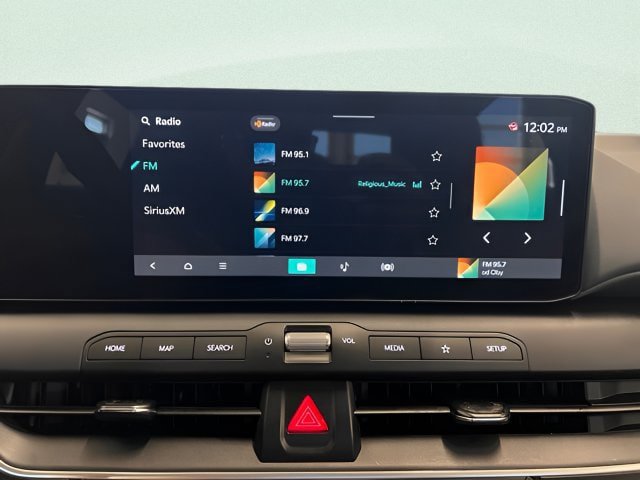 Used 2025 Kia K4 FWD image 19