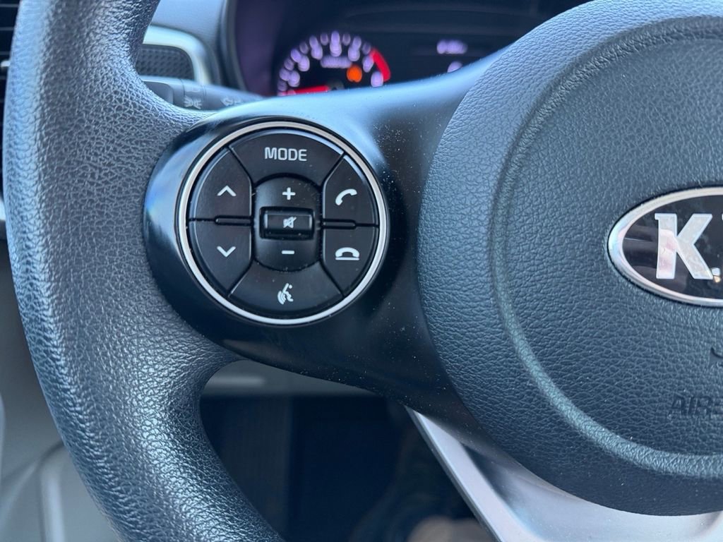 Used 2020 Kia Soul LX image 19