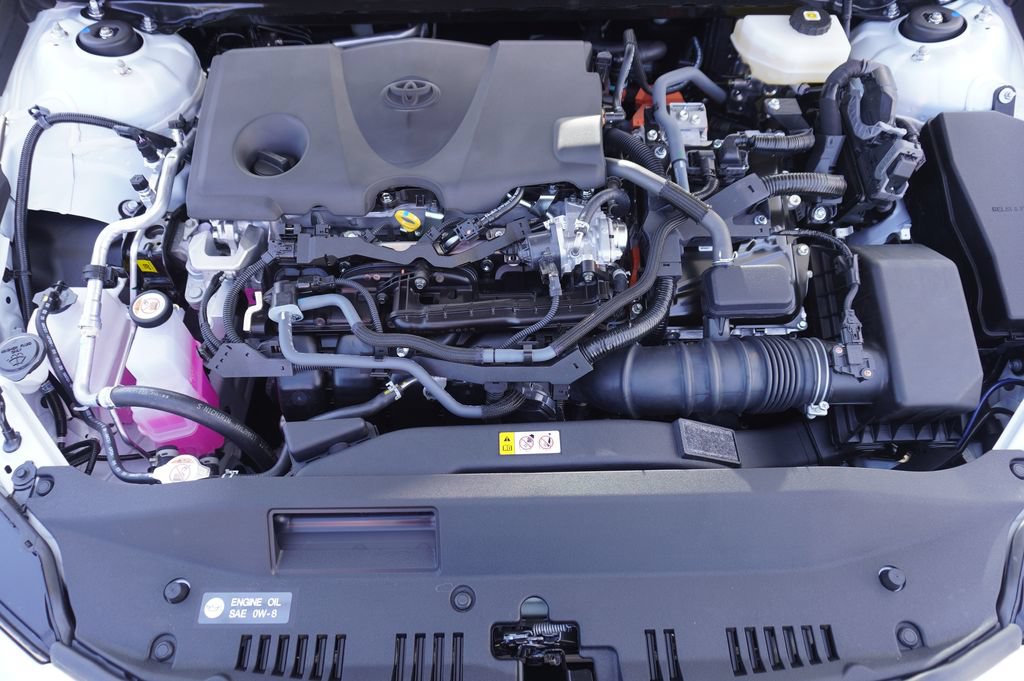 Certified 2026 Toyota Camry Hybrid FWD image 20