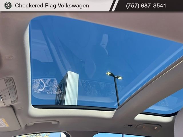 Used 2021 Mercedes-Benz GLC 300 4MATIC image 20