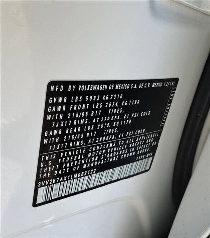 Used 2020 Volkswagen Tiguan SE AWD/4WD image 22