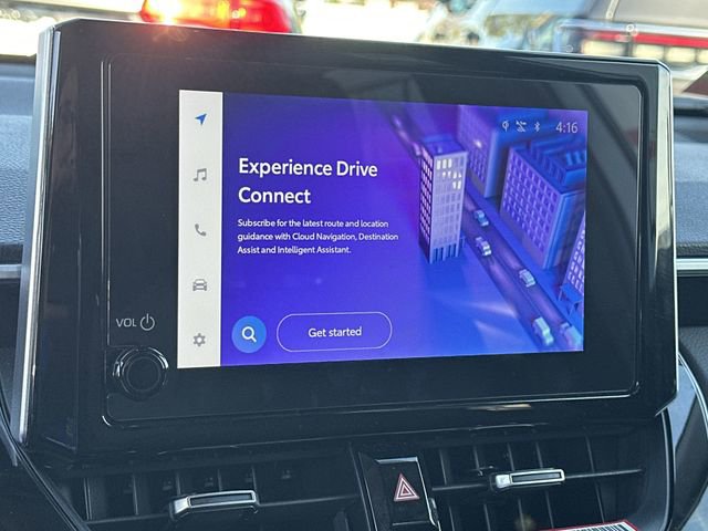 Used 2024 Toyota Corolla Cross XLE w/ Convenience Package image 15