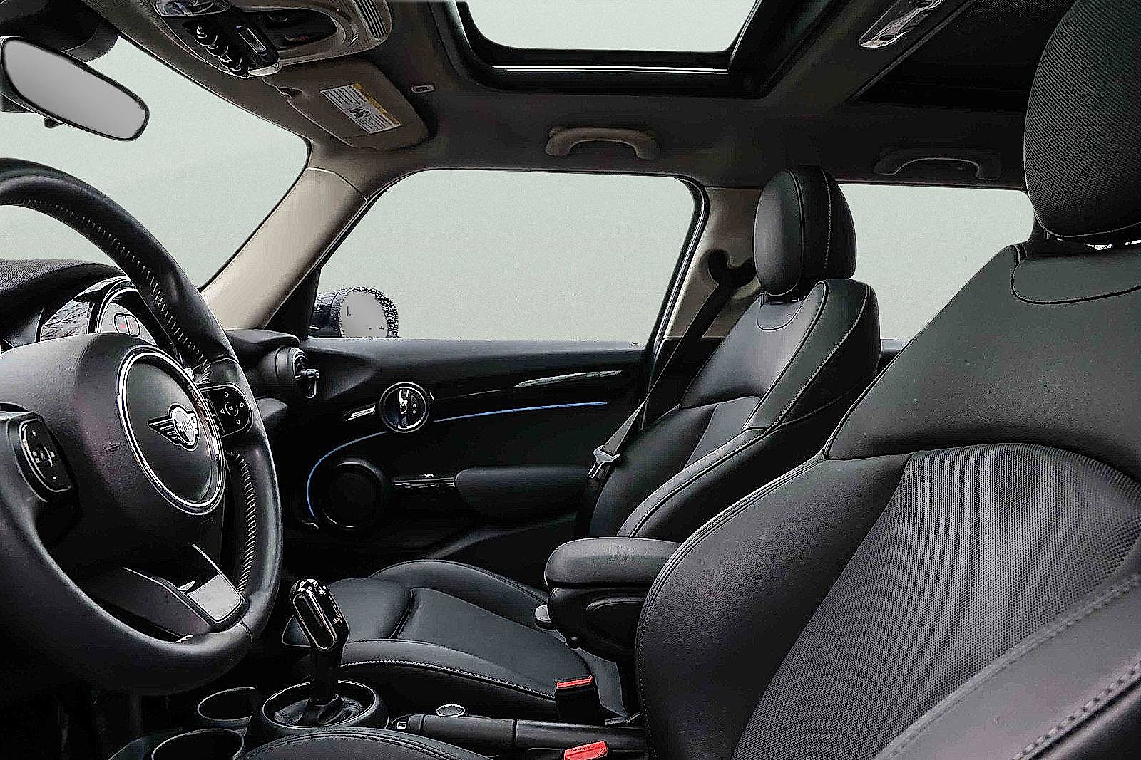 Used 2023 MINI Cooper S image 8