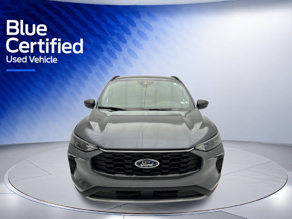 Used 2025 Ford Escape ST-Line AWD/4WD image 2