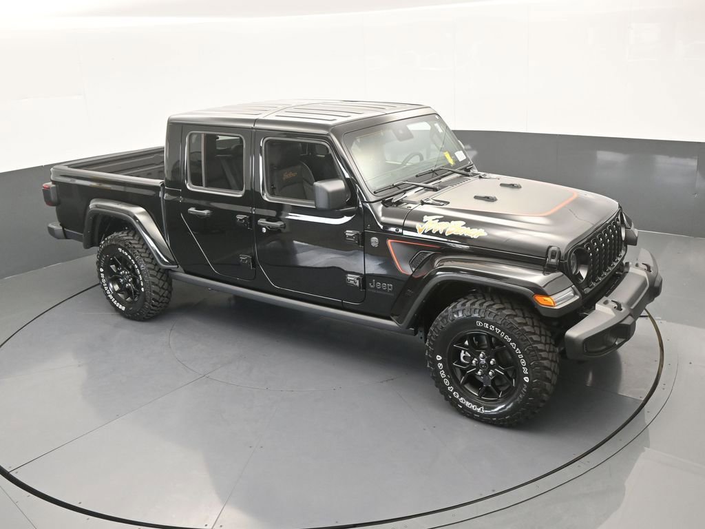 Used 2024 Jeep Gladiator Sport AWD/4WD image 49