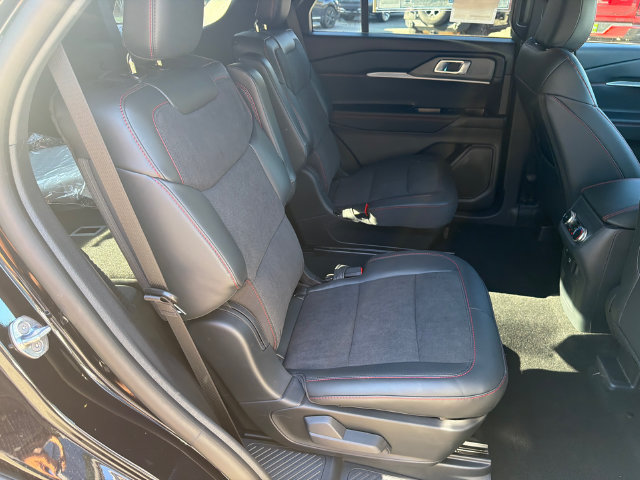 New 2026 Ford Explorer ST RWD image 17