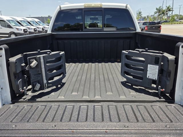 Used 2014 Ford F150 Raptor w/ Equipment Group 801A Luxury AWD/4WD image 9