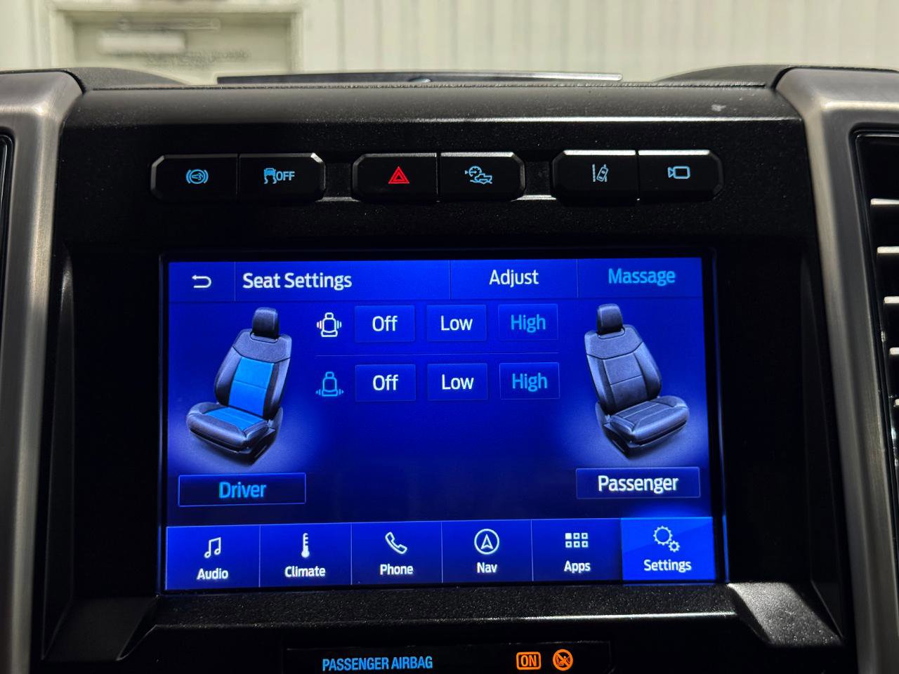 Used 2020 Ford F250 Platinum w/ Tremor Off-Road Package AWD/4WD image 56