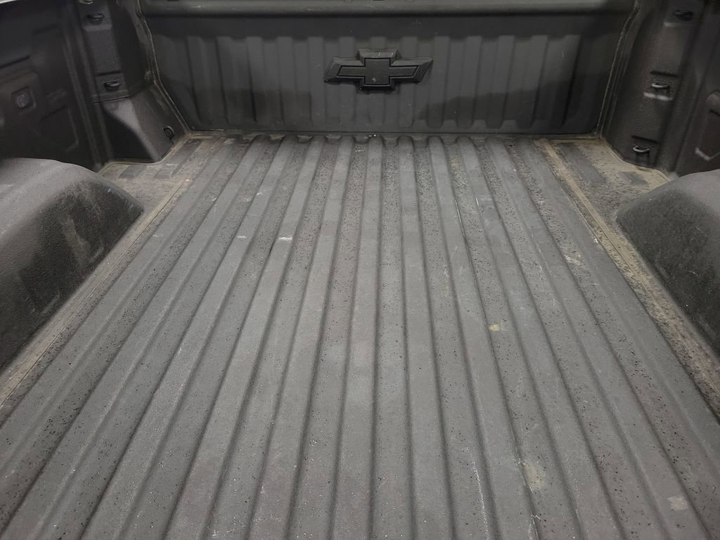 Used 2019 Chevrolet Silverado 1500 RST w/ Bed Protection Package image 11