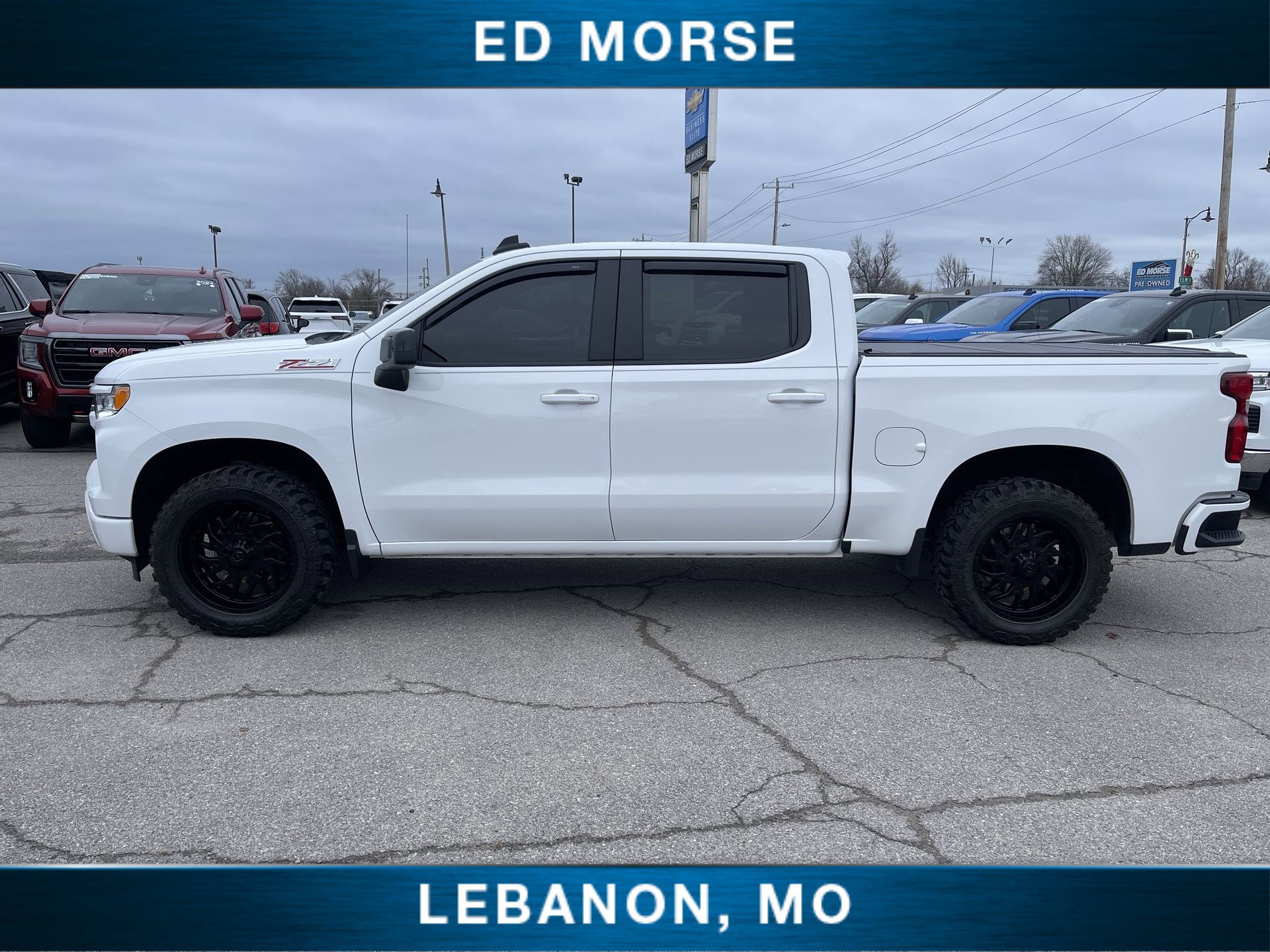 Used 2023 Chevrolet Silverado 1500 RST image 10