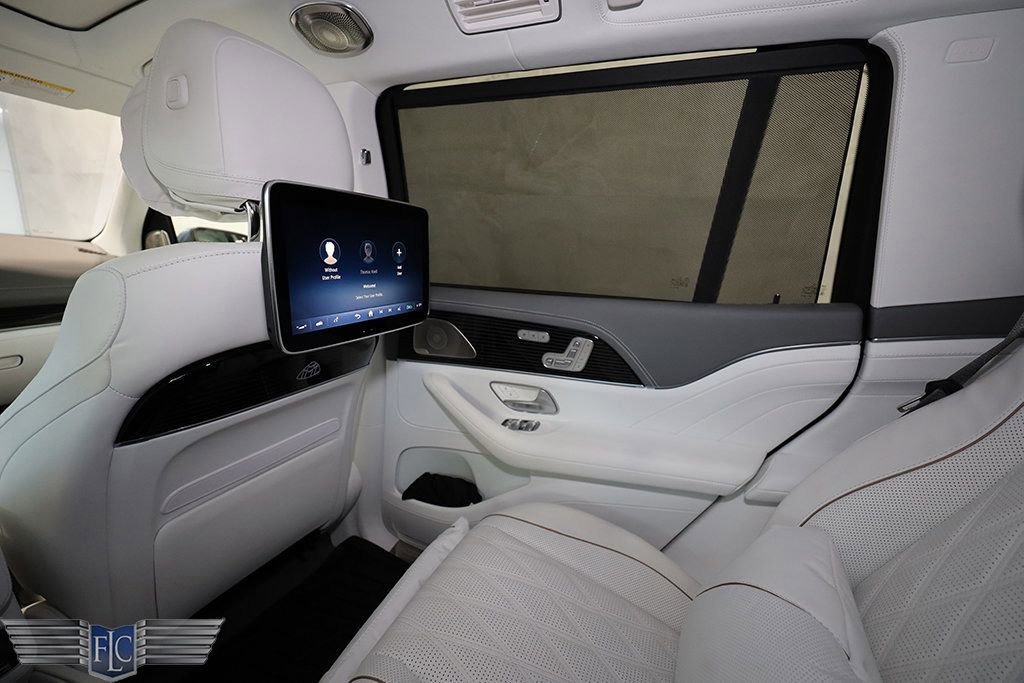 Used 2025 Mercedes-Benz Maybach GLS 600 4MATIC image 19