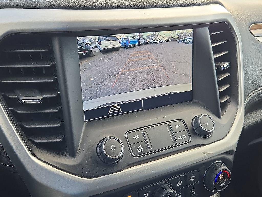 Used 2023 GMC Acadia SLE image 24