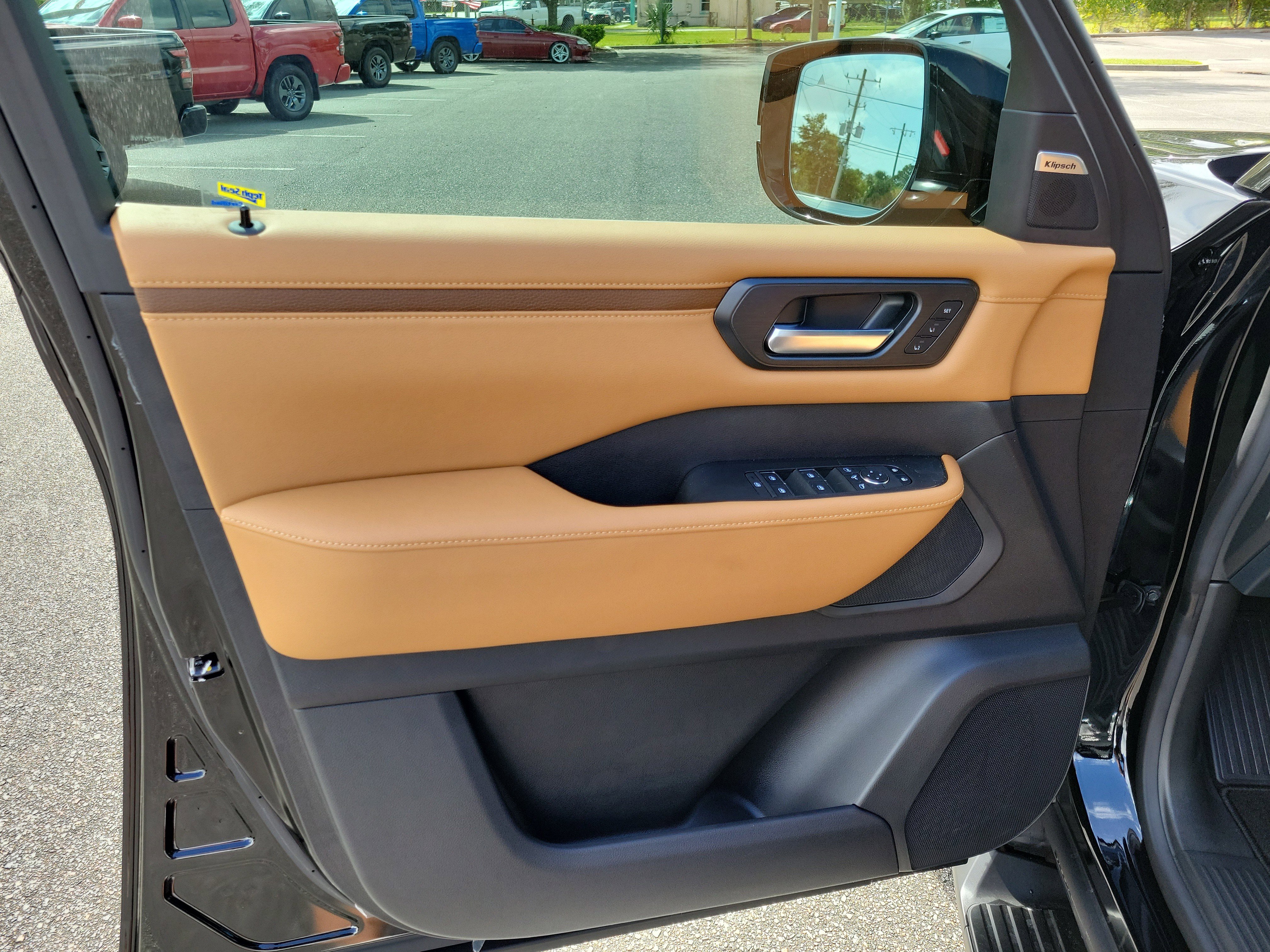 New 2026 Nissan Armada SL image 14
