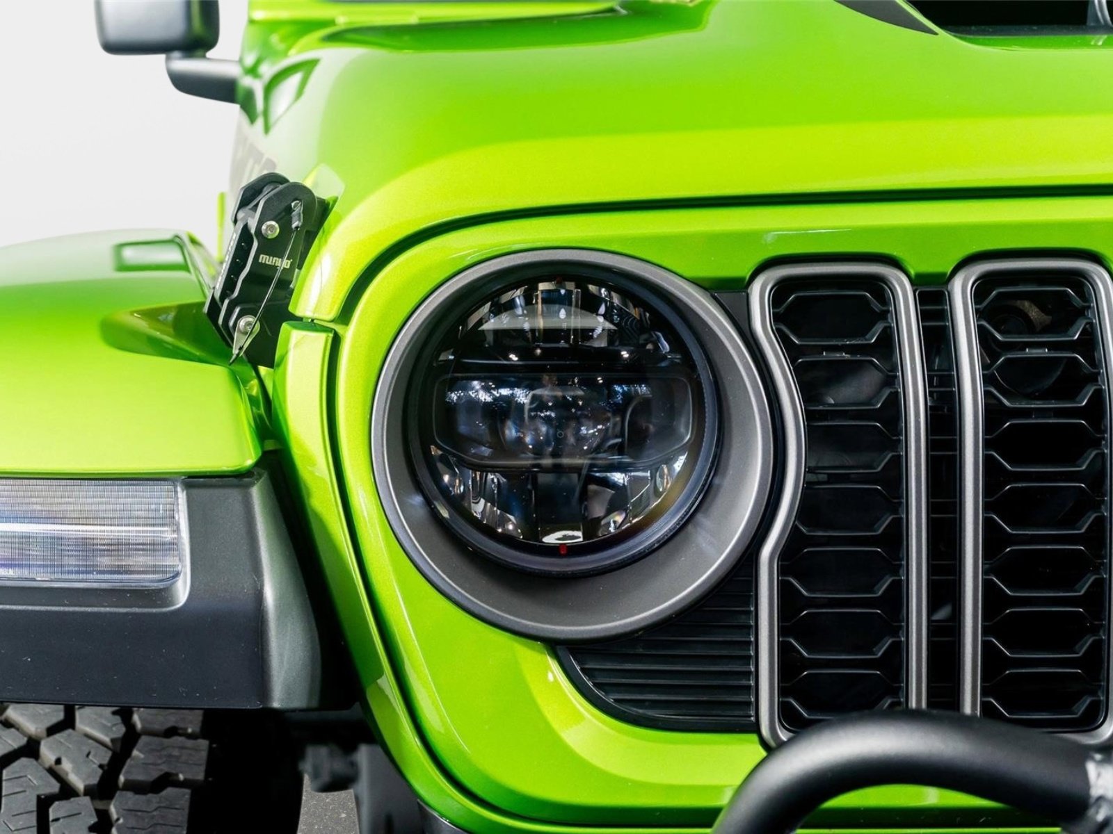 Used 2025 Jeep Wrangler Unlimited Rubicon 392 image 23