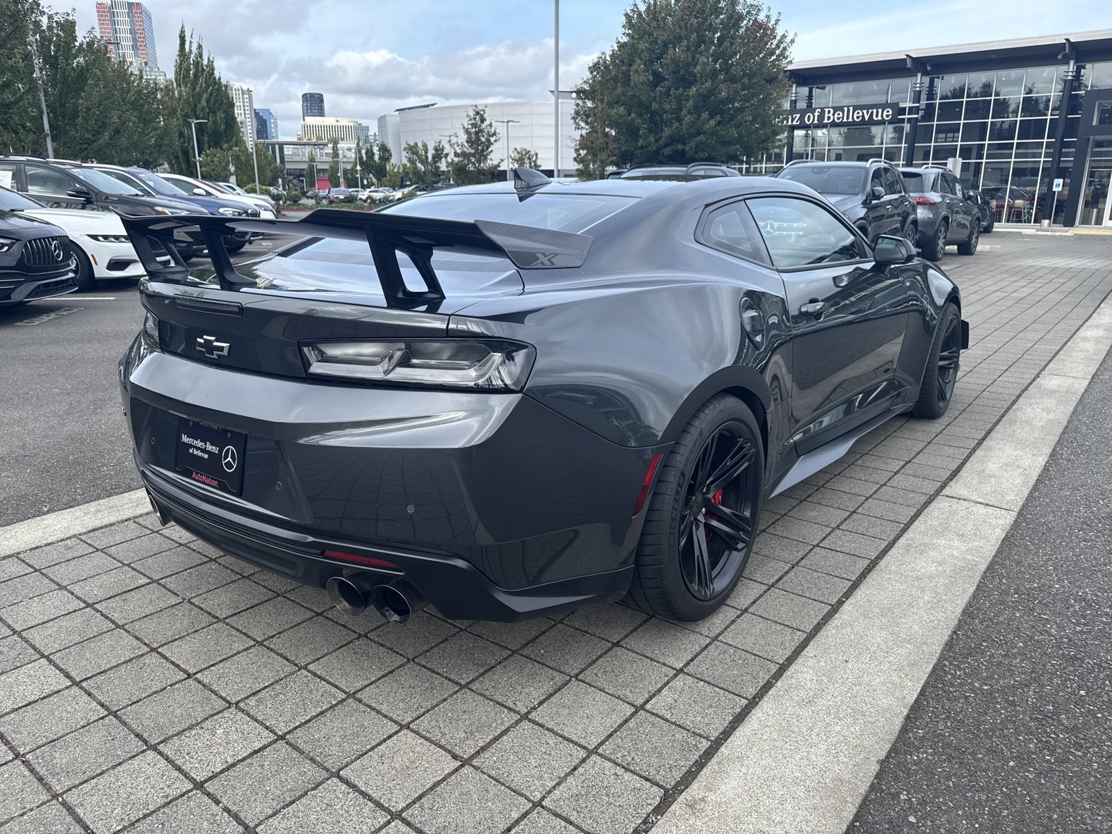 Used 2018 Chevrolet Camaro ZL1 RWD image 5