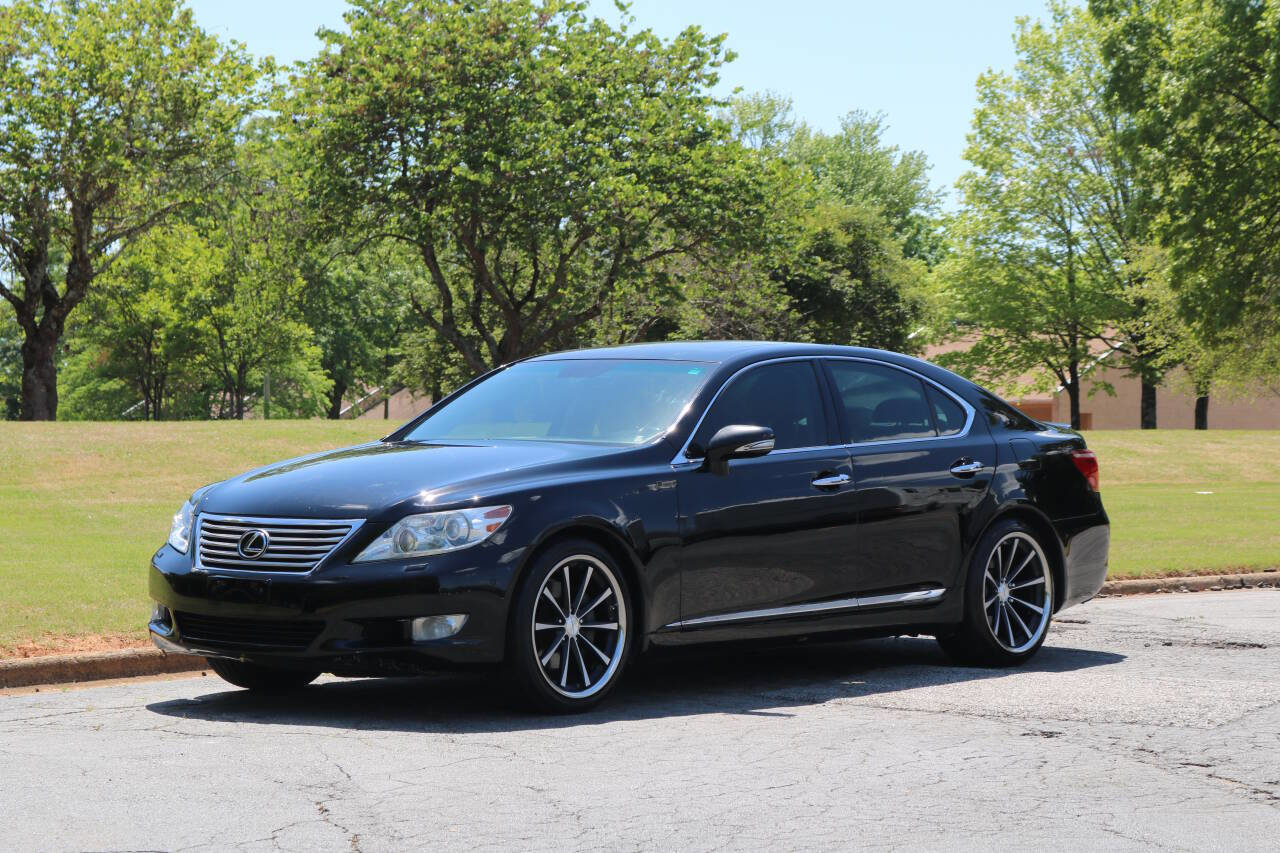 Used 2010 Lexus LS 460 RWD image 3