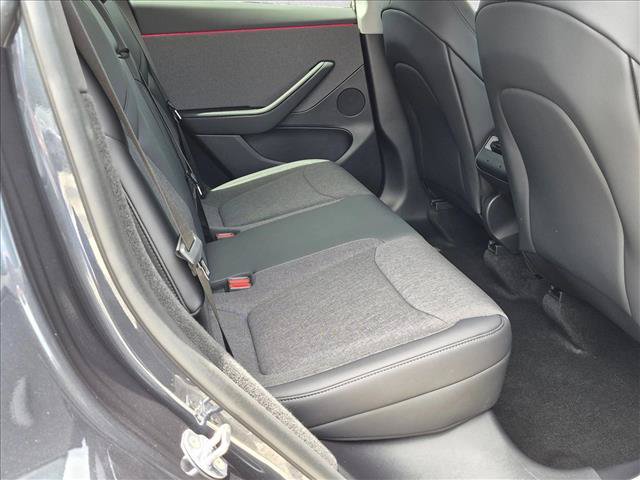 Used 2026 Tesla Model Y AWD image 19