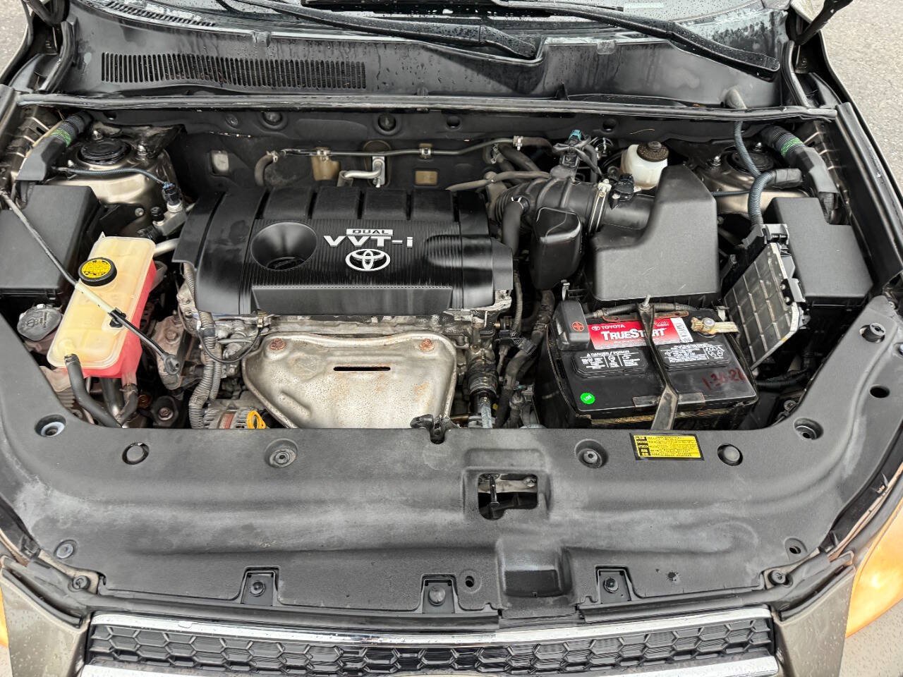 Used 2010 Toyota RAV4 Limited AWD/4WD image 39