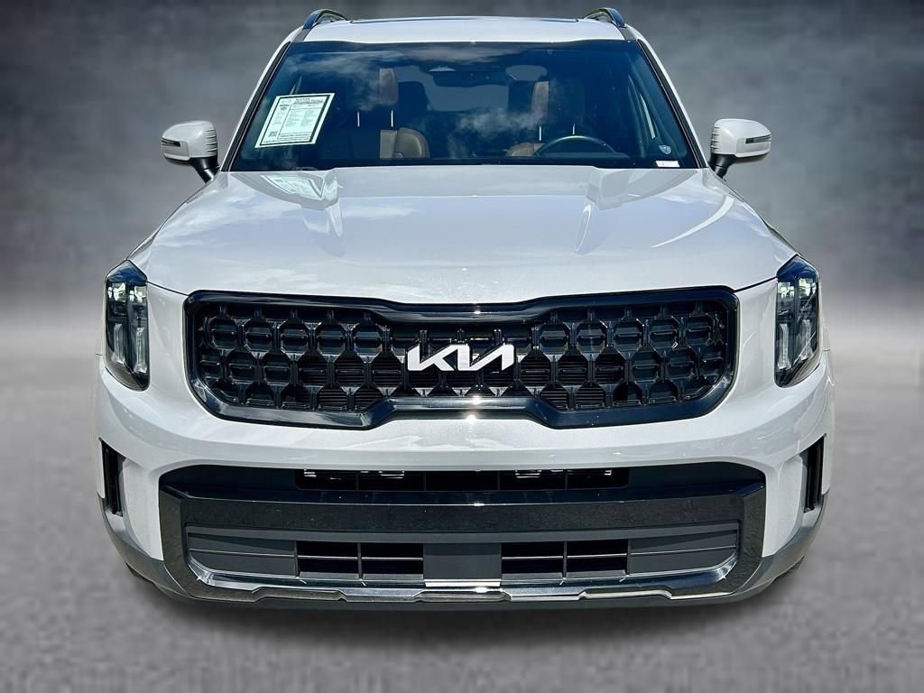 Used 2024 Kia Telluride EX X-Line AWD/4WD image 2