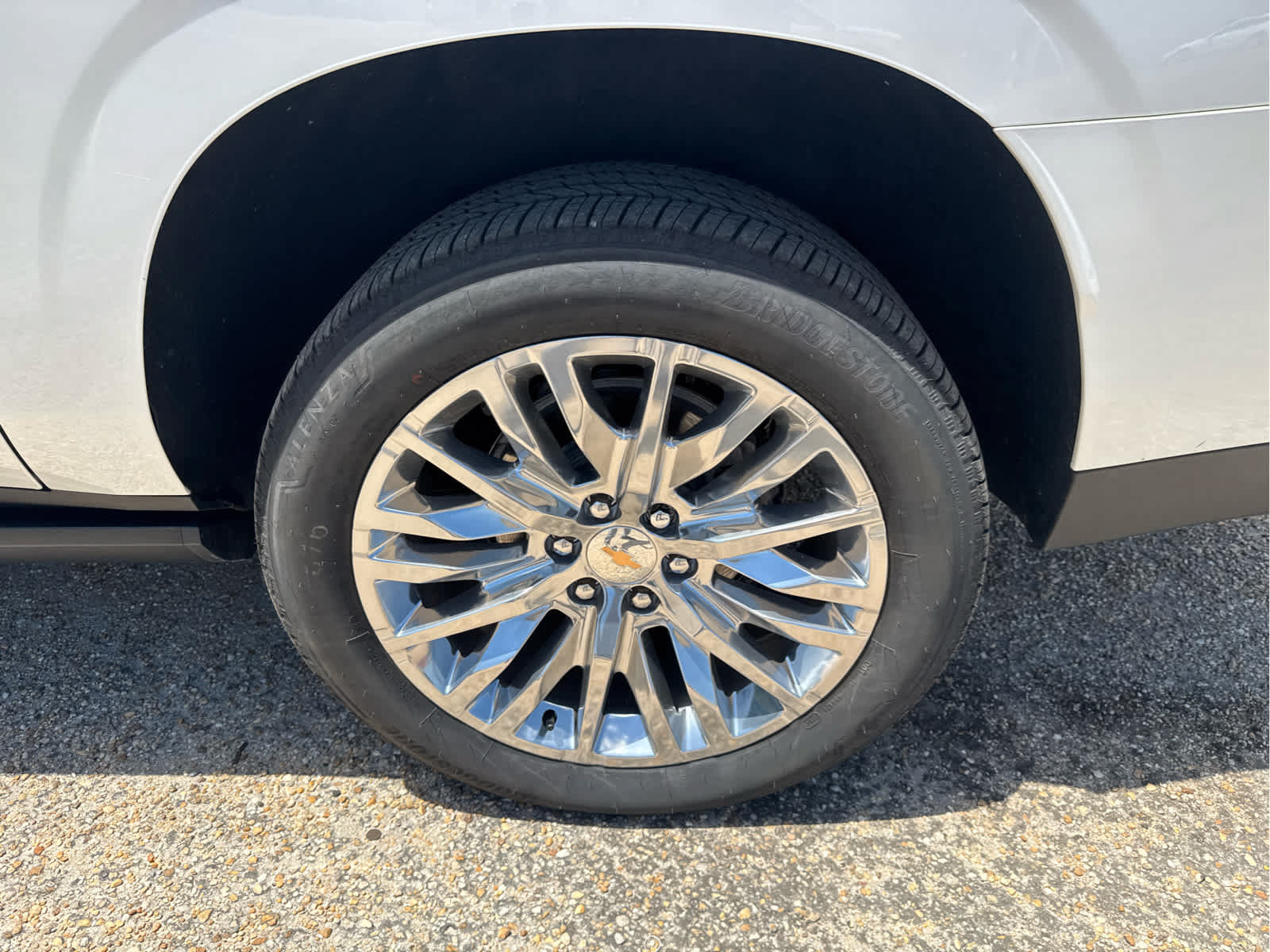 New 2025 Chevrolet Suburban Premier RWD image 19