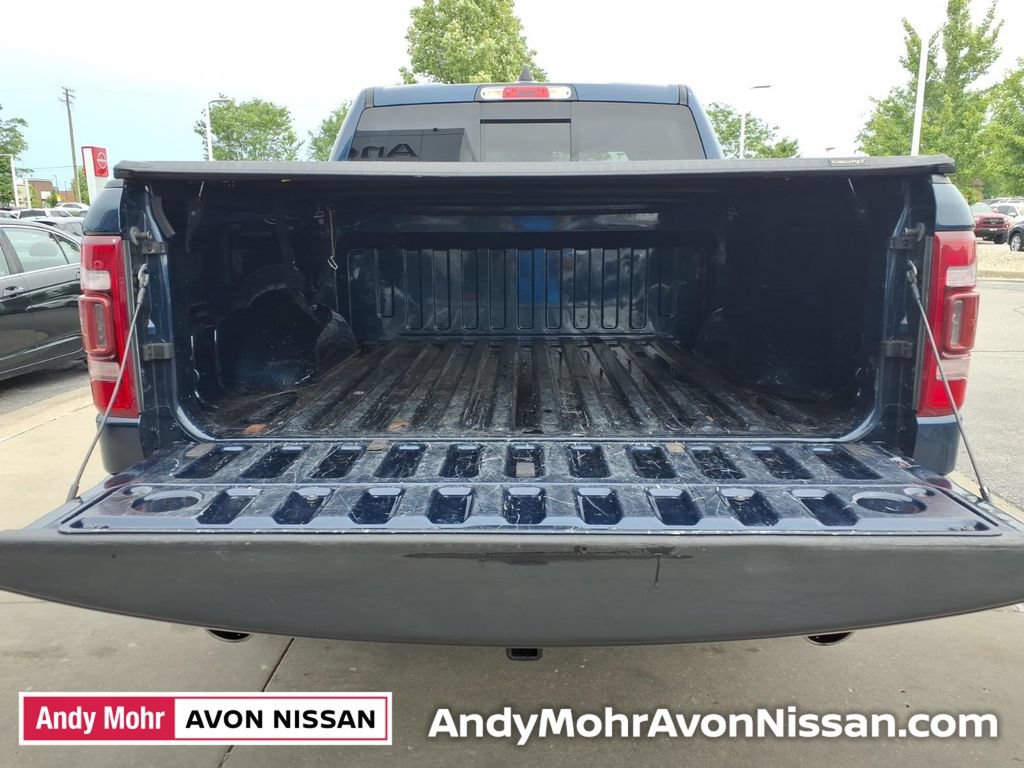 Used 2019 RAM 1500 Laramie AWD/4WD image 9