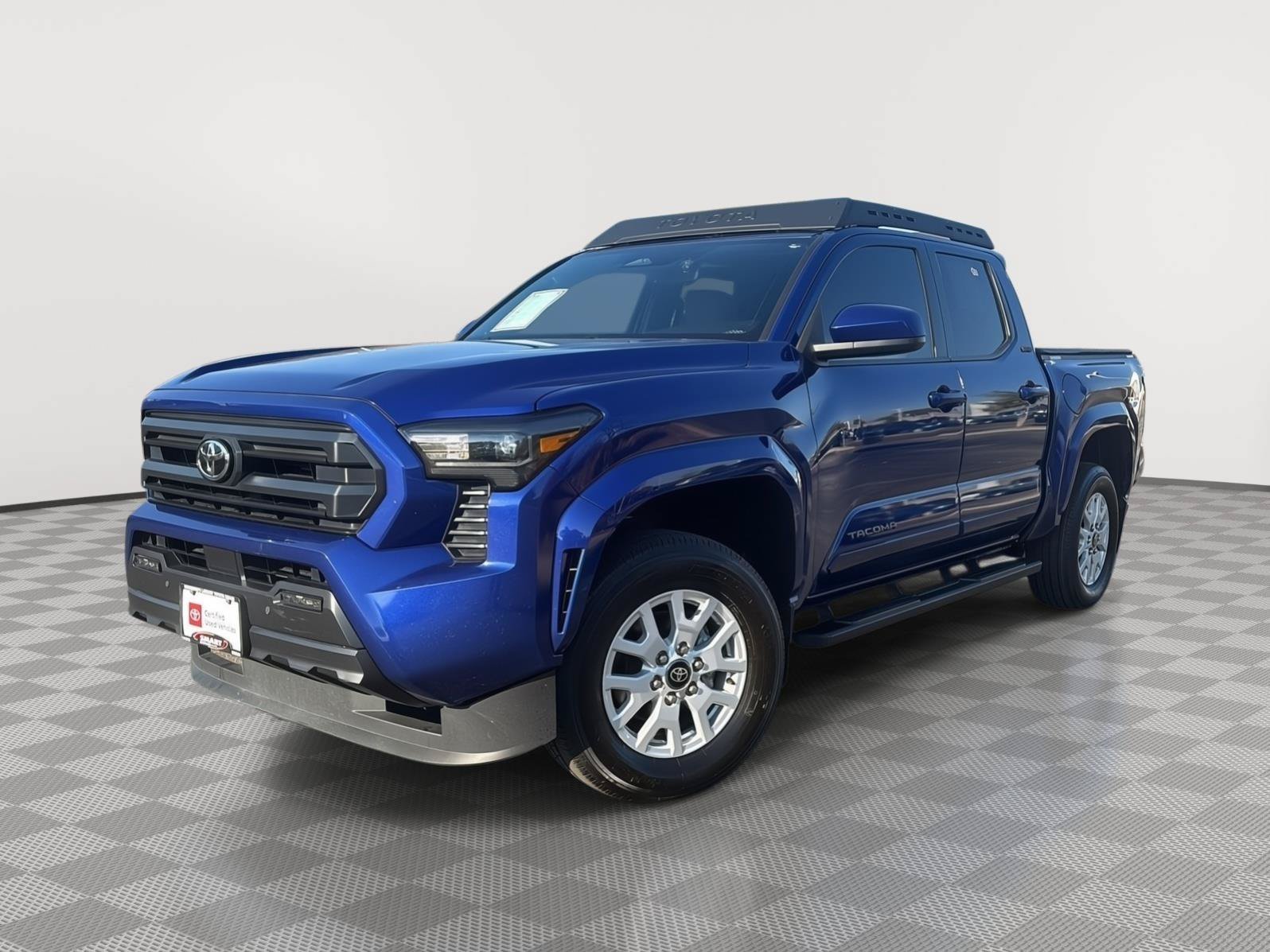 Used 2024 Toyota Tacoma SR5 w/ SR5 Upgrade Package AWD/4WD image 1