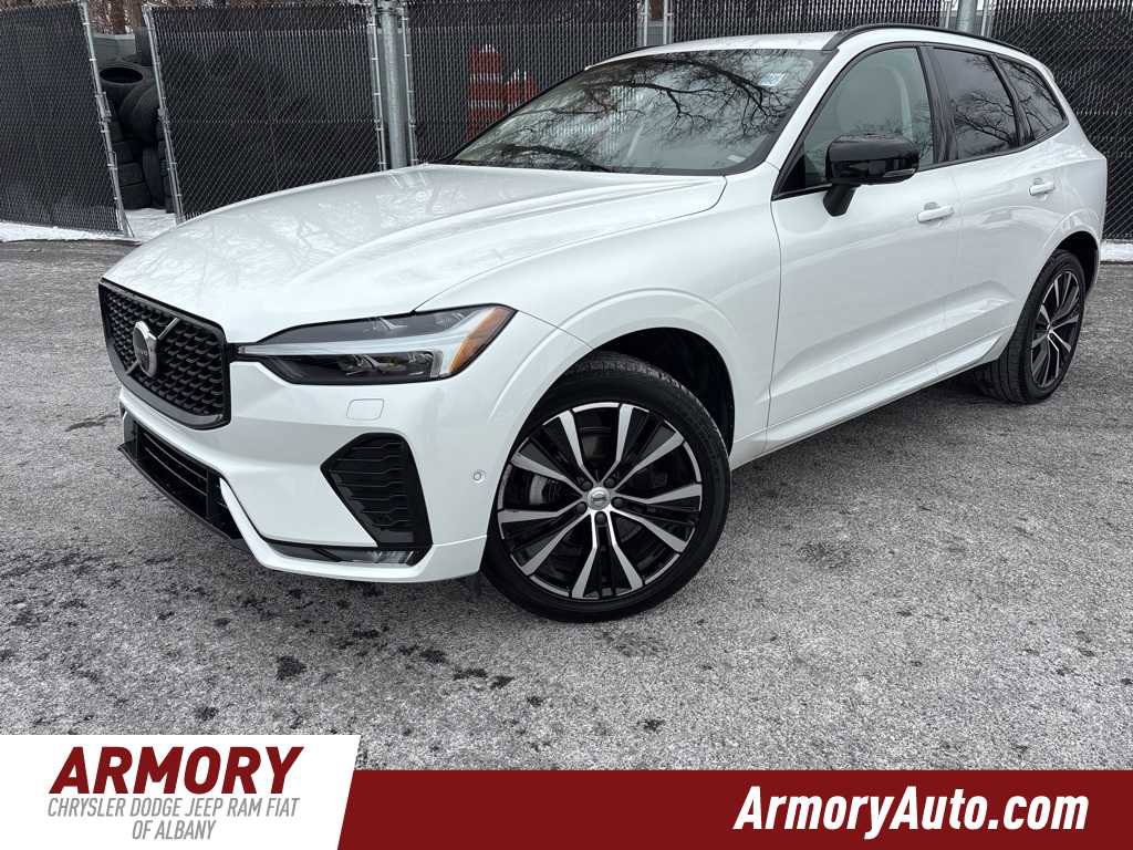 Used 2024 Volvo XC60 B5 Plus