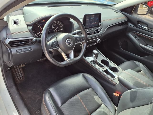 Used 2022 Nissan Altima 2.5 SR FWD image 4