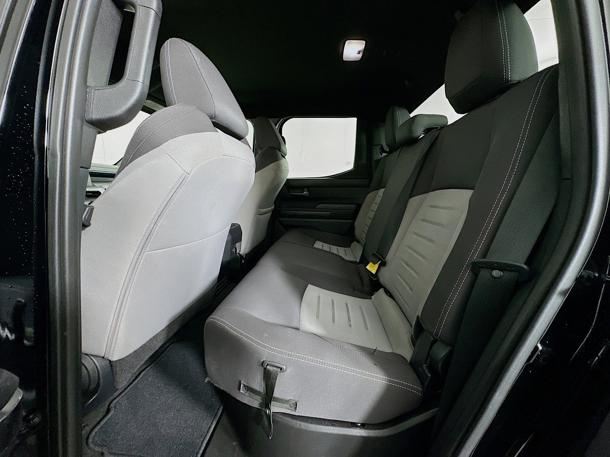 Used 2025 Toyota Tacoma TRD Off-Road image 26