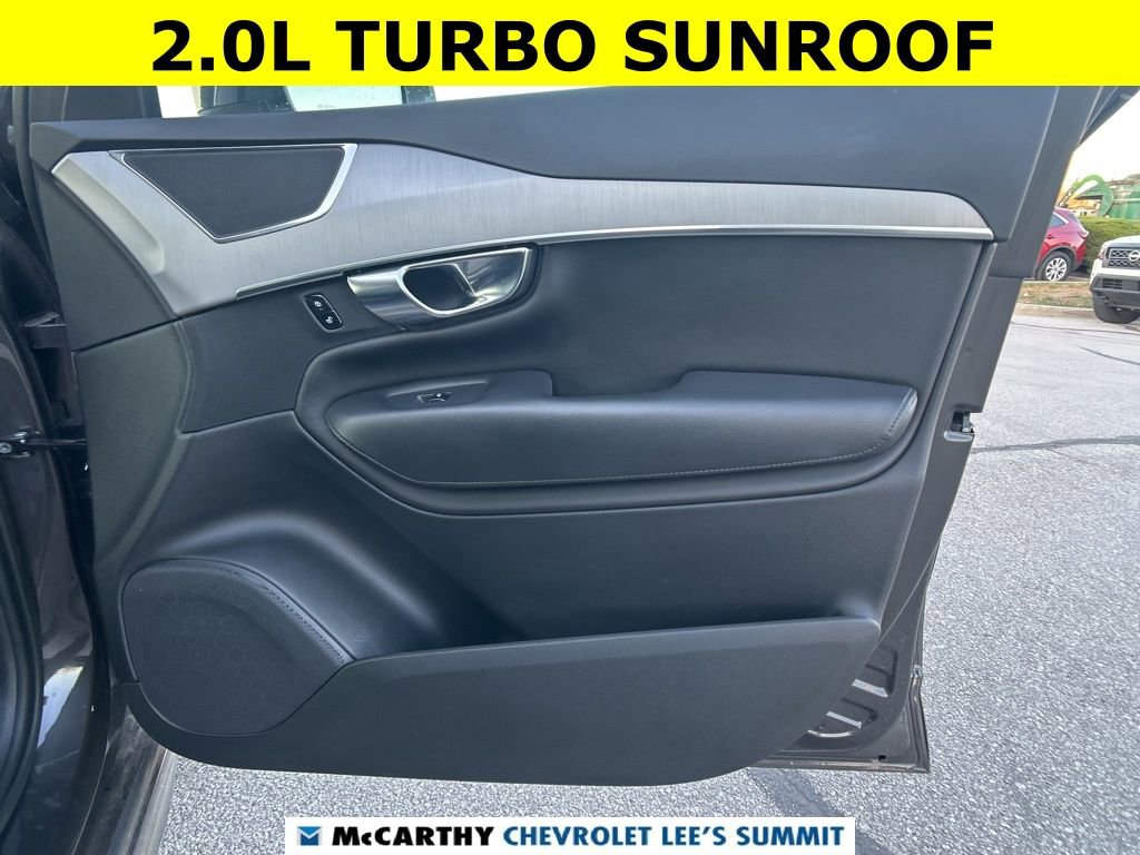 Used 2023 Volvo XC90 B5 Core image 39