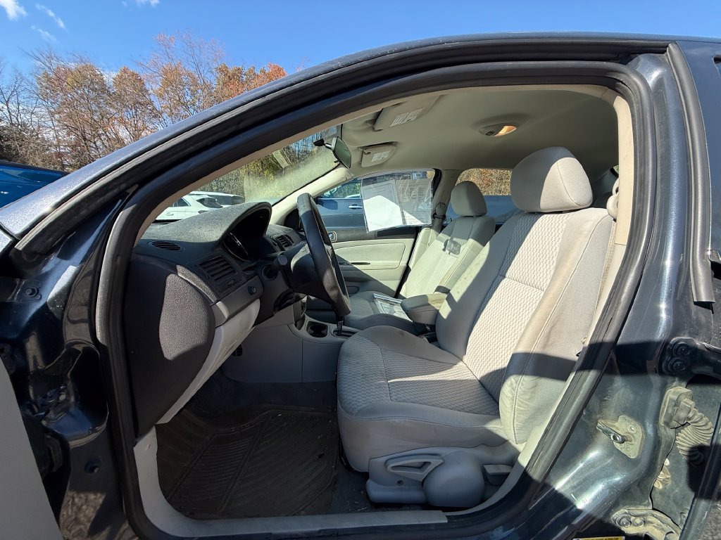 Used 2008 Chevrolet Cobalt LT FWD image 12