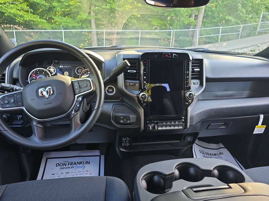 New 2026 RAM 3500 Tradesman AWD/4WD image 15