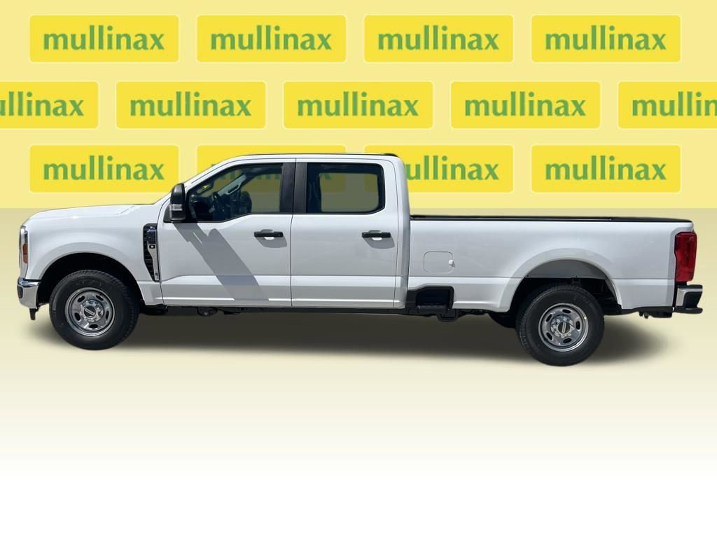 New 2026 Ford F250 XL w/ XL Chrome Package image 10