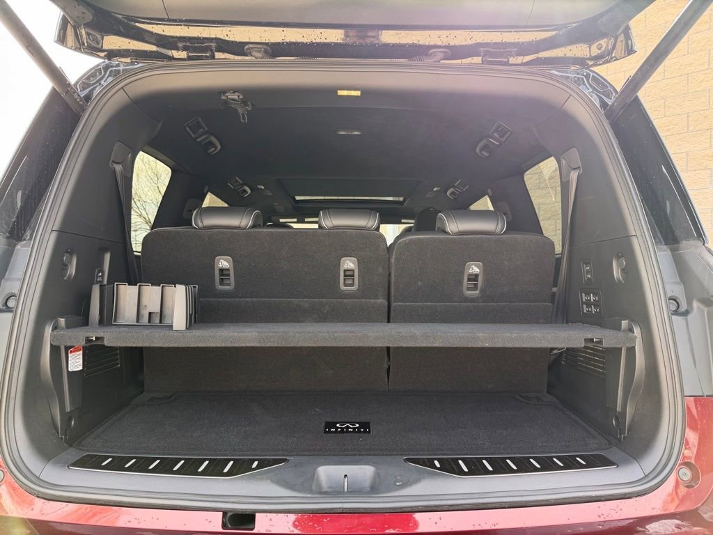 Used 2025 INFINITI QX80 Autograph image 9